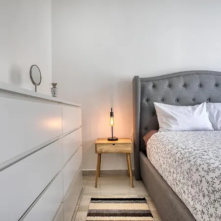Apartament Sofia's St. Julian's